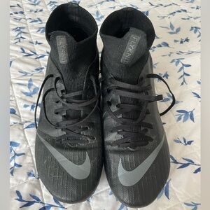 Nike FlyKnit Soccer Cleats